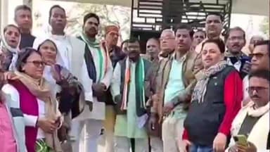 गाज़ीपुर: अहिल्याबाई होलकर की मूर्ति और मणिकर्णिका घाट में तोड़फोड़ के विरोध में गाजीपुर में कांग्रेस ने किया तीखा प्रदर्शन