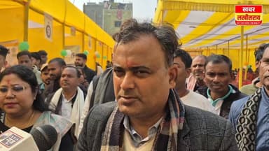 लखीसराय KRK मैदान में रोजगार मेला, जिला पदाधिकारी मिथलेश मिश्र ने द्वीप प्रज्वलित कर किया उद्घाटन।
#khabarlakhisarai
#l...