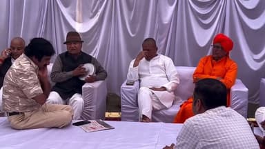 आज Bhanwar Singh Palara के पिताजी की शोकसभा में पूर्व विधायक श्री रूपाराम जी मुरावतिया ने अपने प्रेरक शब्दों में जीवन का...