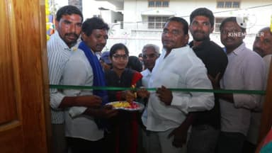 పాలకుర్తి: తొర్రూరు 6వార్డులో కోటి రూపాయలతో నిర్మించిన ఎస్సీ కమ్యూనిటీ భవనం ప్రారంభించిన పాలకుర్తి ఎమ్మెల్యే యశస్విని రెడ్డి