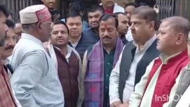 कलान: शाखा कलान स्थित भूमि विकास बैंक के विनोद गुप्ता दूसरी बार निर्विरोध अध्यक्ष बने