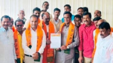 सोयगाव: सोयगाव तालुक्यातील उद्धव बाळासाहेब ठाकरे गटाच्या विविध पदाधिकाऱ्यांचे भा ज पा. प्रवेश