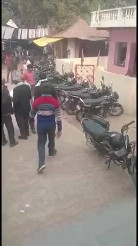 मड़ियाहू: मड़ियाहूं तहसील के अधिवक्ता न्यायिक कार्य से रहे विरत