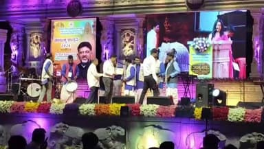 ಬಾದಾಮಿ: ಪಟ್ಣದಕಲ್ಲಿನಲ್ಲಿ ನಡೆದ ಚಾಲುಕ್ಯ ಉತ್ಸವದಲ್ಲಿ ಕಲಾವಿದರಿಗೆ ಪೂರ್ಣ ಪ್ರಮಾಣದ ಸಮಯಾವಕಾಶ ನೀಡದ ಹಿನ್ನೆಲೆ ಕಲಾವಿದರ ಬೇಸರ