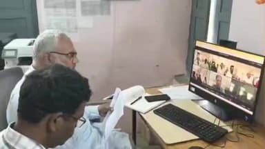 వెనుకబడిన విద్యార్థులపై శ్రద్ధ అవసరం: అనకాపల్లి డిఇఓ గిడ్డి అప్పారావు నాయుడు