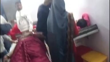 मऊगंज: पन्नी पथरिहा गांव के समीप तेज रफ्तार ट्रक ने ऑटो को मारी टक्कर, चार महिलाएं घायल, दो रीवा रेफर