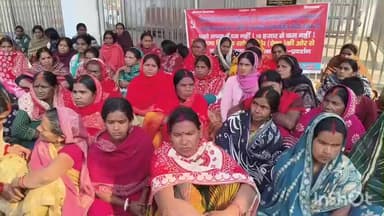 बरहट: विद्यालय रसोईया संघ ने सरकारी कर्मचारी की दर्जा व ₹10 हजार मानदेय की मांग को लेकर धरना दिया अंबेडकर प्रतिमा स्थल पर