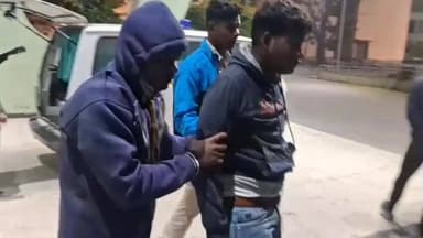 ଅନୁଗୋଳ: ହାତୀଶାଳ ପଡ଼ା ନିକଟରେ ଓଡିଏମ ସ୍କୁଲ୍ ବସ ଚାଳକଙ୍କ ଧକ୍କାରେ ଜଣେ ବୃଦ୍ଧା ଗୁରୁତର