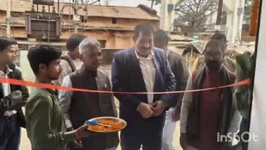 बिश्रामपुर: विश्रामपुर नप मुख्यालय स्थित ब्लॉक मोड़ आरसीआईटी कॉलेज गेट के पास राजीव मेडिकल हॉल का हुआ उद्घाटन