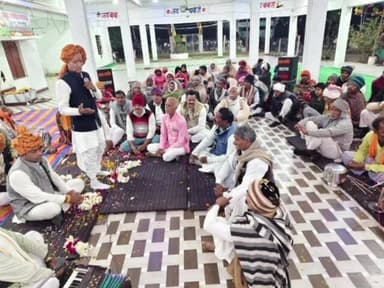 जीरापुर: बाढ़गांव पहुंचे विधायक हजारीलाल दांगी, सामुदायिक भवन व सीसी रोड के लिए विधायक निधि स्वीकृत की