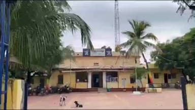 वैजापूर: वैजापूर रोडने कुठलीही कागदपत्रे न बाळगता जनावरांची दाटी-वटीने वाहतूक करणाऱ्यावर गंगापूर पोलिसात गुन्हा दाखल