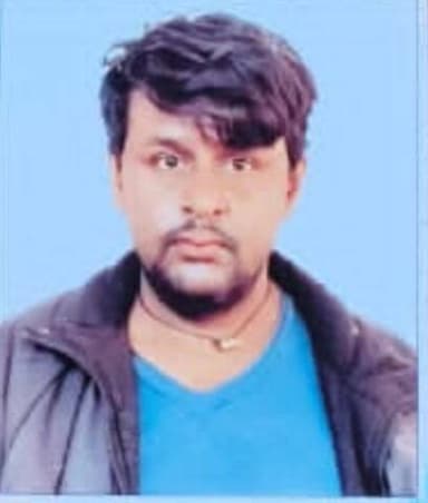 राजातालाब: पारिवारिक कलह से तंग आकर व्यक्ति ने ट्रेन के सामने कूदकर दी जान