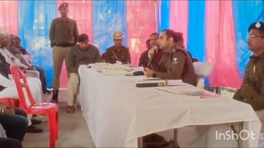 वारिसलीगंज: वारिसलीगंज थाना परिसर में एसपी अभिनव धीमान के नेतृत्व में जनता दरबार लगाया गया, जनता दरबार में आए 45 मामले