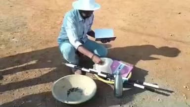 ಗದಗ: ಲಕ್ಕುಂಡಿ ಉತ್ಖನನ ವೇಳೆ ಬೃಹತ್ ಬಂಡೆ, ಮೂಳೆಗಳು ಪತ್ತೆ