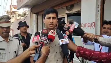 ପୁରୀ ମ୍ୟୁନିସିପାଲଟି: ଶ୍ରୀମନ୍ଦିରକୁ ବୋମା ରେ ଉଡ଼ାଇଦେବାକୁ ଫେସ୍ ବୁକ୍ ରେ ଧମକପୂର୍ଣ୍ଣ ପୋଷ୍ଟ ।ପ୍ରତିକ୍ରିୟା ରଖିଲେ ପୁରୀ ଏସପି ।