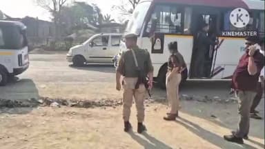 গোলাঘাট: গোলাঘাটত অসমীয়া ব্যৱসায়ীক ৰাজস্থানী মহিলাৰ পইচা বিচাৰি হাৰাশাস্তি কৰাৰ গুৰুত্বৰ অভিযোগ,সদৰ আৰক্ষী থানাত এজাহাৰ দাখিল