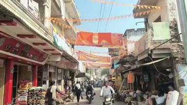 जौरा: शहर में विराट हिंदू सम्मेलन को लेकर साज-सज्जा और प्रचार-प्रसार की तैयारी ज़ोरों पर