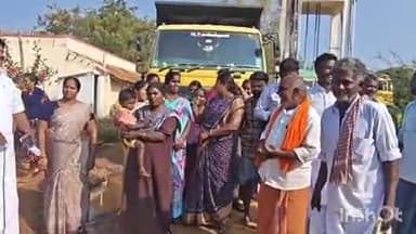 மதுரை தெற்கு: கல்குவாரியால் வீடுகள் விவசாய நிலங்கள் பாதிக்கப்படுவதாக கூறி உசிலம்பட்டியில் லாரிகளை சிறை பிடித்து கிராம மக்கள் போராட்டம்