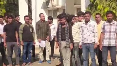 सागर नगर: इतवारी टोरी किन्नरों के रंगमहल में मस्जिद बनाने और बाहरी लोगों के आने पर नागरिकों ने एसपी को दिया ज्ञापन