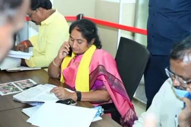 మంగళగిరి టీడీపీ కేంద్ర కార్యాలయంలో నిర్వహించిన గ్రీవెన్స్ డే లో మంత్రి సవిత పాల్గొన్నారు