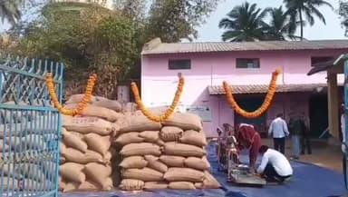 ଢେଙ୍କାନାଳ ସଦର: ଶଙ୍କରପୁର ପ୍ରାଥମିକ କୃଷି ସମବାୟ ସମିତି ଠାରେ ଧାନମଣ୍ଡି ଉଦ୍ଘାଟନ