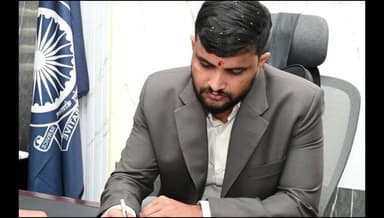 అన్నమయ్య జిల్లా నూతన సంయుక్త కలెక్టర్ గా బాధ్యతలు చేపట్టిన శివ నారాయణ శర్మ