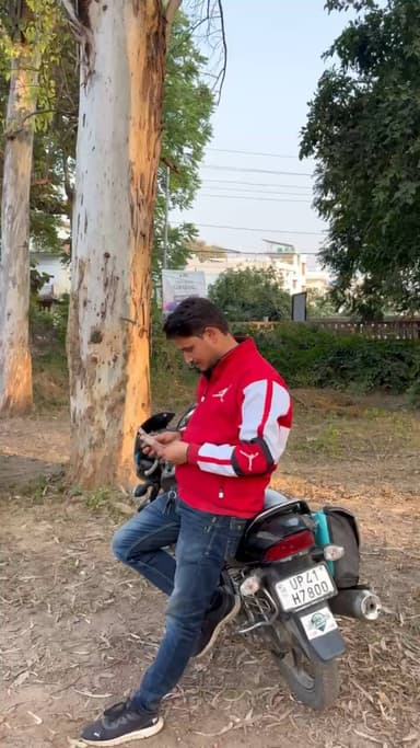 मम्मी ने दिया पुराना 2000 का नोट, यादों का खजाना बन गया
#barabanki #viral #barabankiupdates #viralpost #bbk #2000