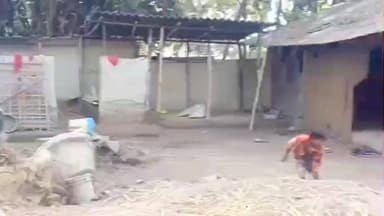 बैसा: आजादी के बाद भी चंदेल पंचायत के वार्ड 2 में शौचालय और नल जल की बुनियादी सुविधाओं का अभाव