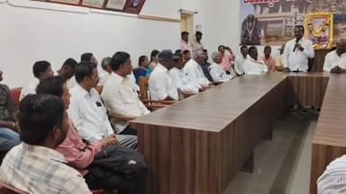 ಹೊಳಲ್ಕೆರೆ: ಪಟ್ಟಣದ ತಾಲ್ಲೂಕು ಕಚೇರಿಯಲ್ಲಿ
ಶ್ರೀ ಅಂಬಿಗರ ಚೌಡಯ್ಯ ಜಯಂತಿ