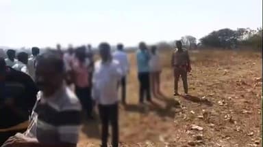 ಧಾರವಾಡ: ಪ್ಯಾರಾ ಮೆಡಿಕಲ್ ಓದುತ್ತಿರುವ ವಿದ್ಯಾರ್ಥಿ ಅನುಮಾನಾಸ್ಪದ ಸಾವನ್ನಪ್ಪಿದ ಸ್ಥಿತಿಯಲ್ಲಿ ಧಾರವಾಡ ಸಣ್ಣ ಸೋಮಾಪುರ ಗ್ರಾಮದ ಬಳಿ ಶವ ಪತ್ತೆ