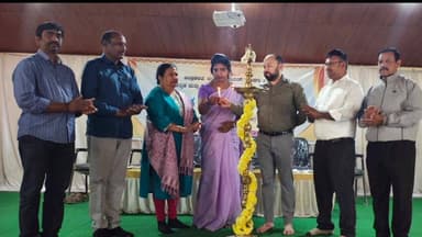 ಮಡಿಕೇರಿ: ನಗರದಲ್ಲಿ ಜಿಲ್ಲಾಡಳಿತದಿಂದ ಅಂಬಿಗರ ಚೌಡಯ್ಯ ಜಯಂತಿ ಆಚರಣೆ