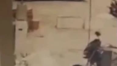 અસારવા: દારૂ અને મોજશોખ માટે ફોનની ચોરી: નવરંપુરાના ઇન્સ્ટાકાર્ટ કંપનીના સ્ટોરમાંથી એક જ દિવસમાં છ ફોનની ચોરી