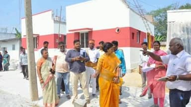 வாலாஜா: தலங்க எடுத்த லோகபுரம் பகுதியில் முதல் அமைச்சரின் வீடுகள் மறு சீரமைப்பு திட்டத்தில் கட்டப்படும் வீடுகளை ஆட்சியர் ஆய்வு மேற்கொண்டார்