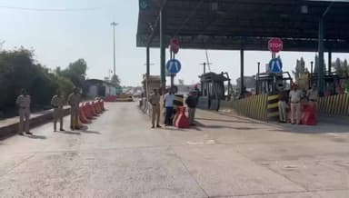 ನಿಪ್ಪಾಣಿ: ಸುಪ್ರೀಂ ಕೋರ್ಟ್ ನಲ್ಲಿ ಗಡಿವಿವಾದ ಅರ್ಜಿ ವಿಚಾರಣೆ ಹಿನ್ನೆಲೆ ಕೂಗೂನಳ್ಳಿ ಬಳಿ ಖಾಕಿ ಬಿಗಿಭದ್ರತೆ