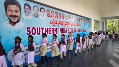 పటాన్చెరు: సౌత్ ఇండియా సైన్స్ ఫెయిర్ కు విద్యార్థుల భారీ స్పందన