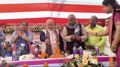 कुढ़नी: कुढ़नी में जीविका द्वारा आयोजित रोजगार मेले का ग्रामीण विकास मंत्री श्रवण कुमार ने किया उद्घाटन