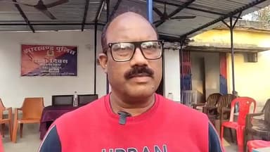 जयनगर: सरस्वती पूजा को लेकर शांति समिति की बैठक में समाजसेवी सुरेंद्र भाई मोदी ने कहा- त्योहार पूरी आस्था से मनाएं