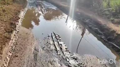 बुदनी: ग्राम ग्वांडिया में सड़क पर भरा रहता है पानी,20 वर्षों से भी नहीं बनी सड़क #jansamasya