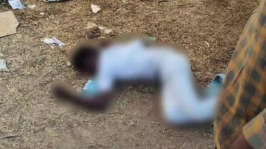 ವಡಗೇರಾ: ಪಟ್ಟಣದ ಸರ್ಕಾರಿ ಪ್ರೌಢಶಾಲೆಯ ಆವರಣದಲ್ಲಿ ನೇಣು ಬಿಗಿದ ಸ್ಥಿತಿಯಲ್ಲಿ ವಿದ್ಯಾರ್ಥಿಯ ಶವ ಪತ್ತೆ