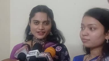 ଲୋଇସିଂହା: କୋଶଳ କଳାମଣ୍ଡଳ ପଡିଆରେ ଲୋକ ଉତ୍ସବ ଜିଲ୍ଲା ଓ ଜିଲ୍ଲା ବାହାର କଳାକାରଙ୍କ ପ୍ରତିକ୍ରିୟା