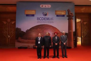 CEC Shri Gyanesh Kumar, ECs Dr. Sukhbir Singh Sandhu and Dr. Vivek Joshi welcomes delegate from Peru in #IICDEM2026 at Bharat Mandapam, New Delhi
#ECI #IIIDEM