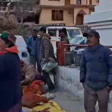 हंगरंग: हाँगरंग घाटी में घर द्वार तक पहुँच रही सस्ते दामों में सब्जियाँ, लोगों को मिली राहत