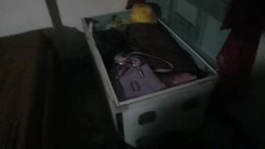 नीमच नगर: दिनदहाड़े रिवॉल्वर की नोक पर लूट, इलाज के बहाने आए बदमाश सोना-चांदी ले उड़े