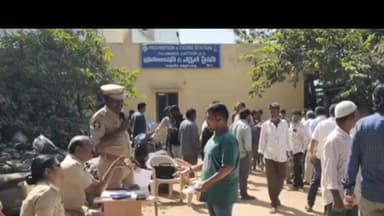 పలమనేరు: పలమనేరు ఎక్సైజ్ పోలీస్ స్టేషన్ పరిధిలో 17 ద్విచక్ర వాహనాలు వేలం 368,750 ఆదాయం