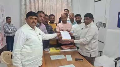 રાણપુર: રાણપુરમાં કોંગ્રેસ પાર્ટીએ મામલતદારને રજૂઆત કરી:ફોર્મ નંબર-7 સંબંધિત માહિતી અને CCTV ફૂટેજની માંગ કરી