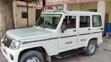 रावतसर: रावतसर पुलिस ने अवैध देशी शराब के साथ एक व्यक्ति को किया गिरफ्तार