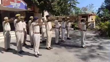 ତଲସରା: ତଲସରା ପୋଲିସ ଓ ସବଡେଗା ବ୍ଳକ କାର୍ଯ୍ୟାଳୟ ପ୍ରାଙ୍ଗଣରେ ମତଦାତା ସଚେତନତା ଶପଥ ପାଠ