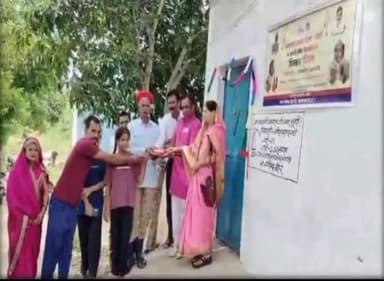 बैहर: प्रधानमंत्री आवास योजना से बैहर नगर के वार्ड नं 1 में गणेश पाण्डेय के परिवार की बदली ज़िंदगी