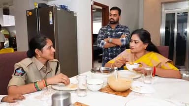 హోం మంత్రి వంగలపూడి అనితను కలిసిన సామర్లకోట కానిస్టేబుల్