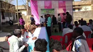 रीठी: रीठी में सोलर पंप शिविर लगा, विशेष शिविर से सशक्त होंगे किसान